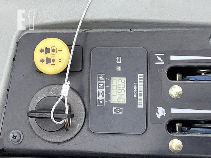 2014-exmark-pne651ka482-image-13