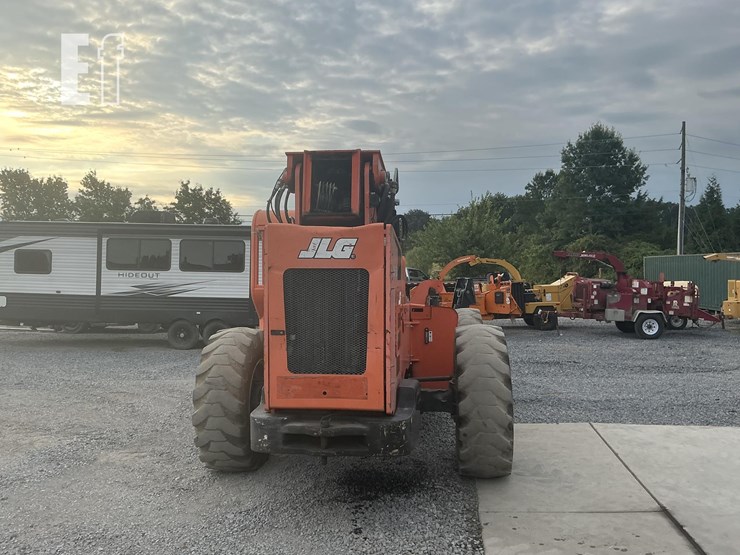 2018-sky-trak-10054-image-3