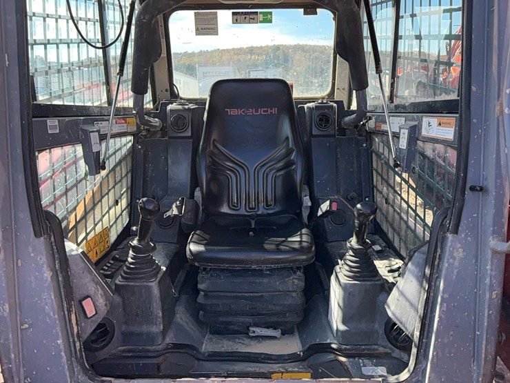 takeuchi-tl12r2-image-11