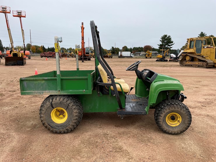 john-deere-gator-image-4