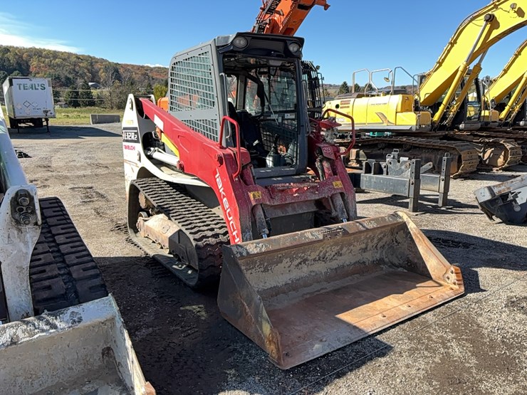 takeuchi-tl12r2-image-1