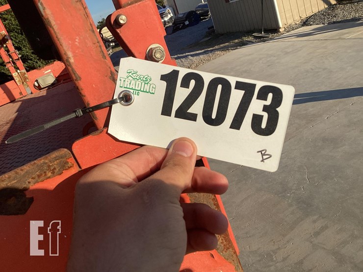 2016-skyjack-sj6832rt-image-13