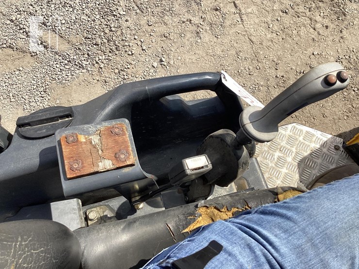 2016-bomag-bw120-50-image-15