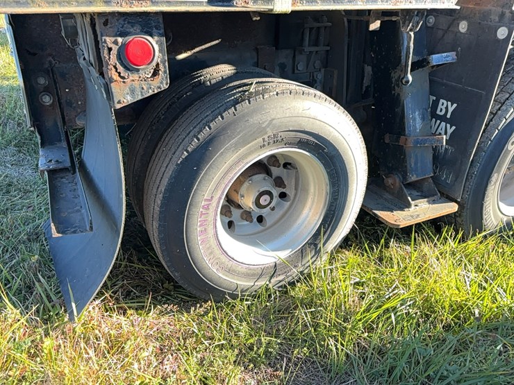 2000-caterpillar-c12-image-8