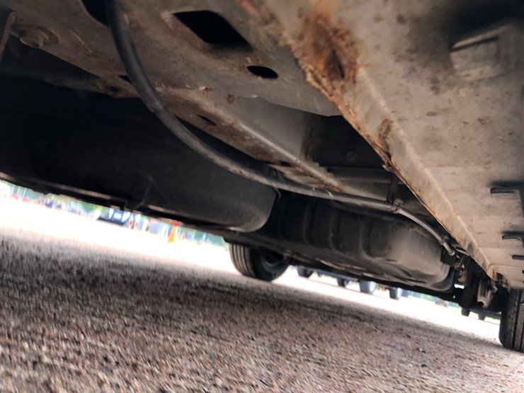 2011-dodge-grand-caravan-image-8