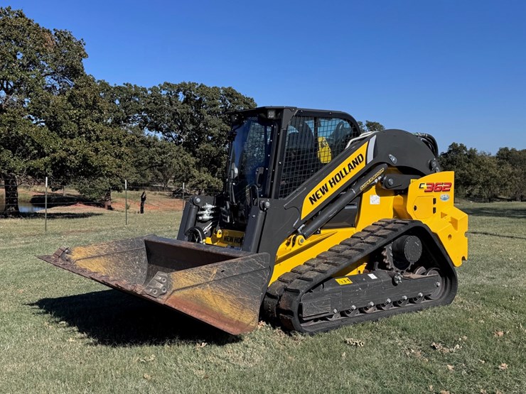 2024-new-holland-c362-image-6