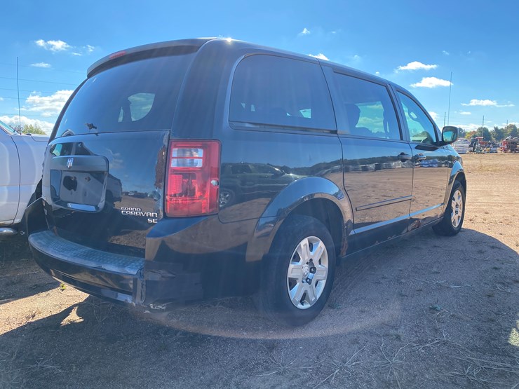 2009-dodge-grand-caravan-se-image-5