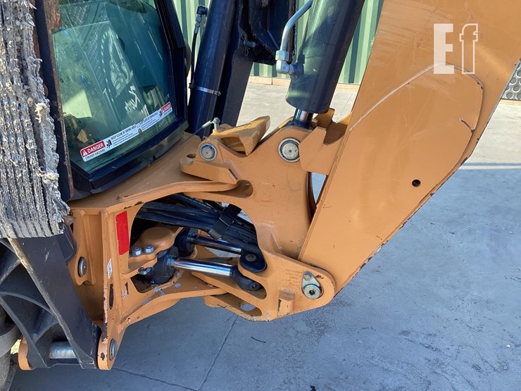 2022-case-580sn-image-12