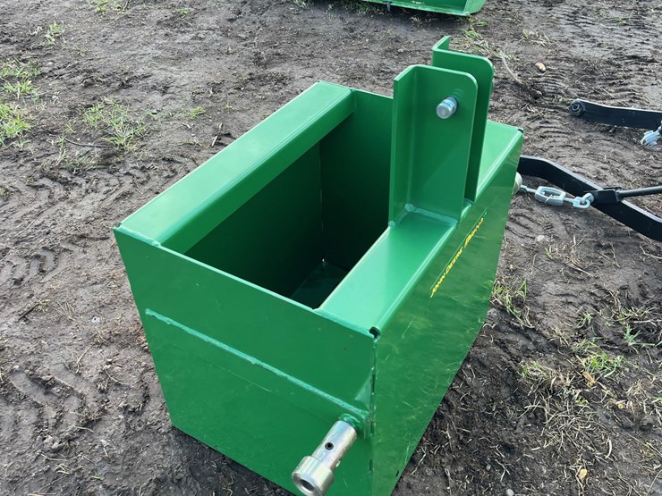 2018-john-deere-1025r-image-38