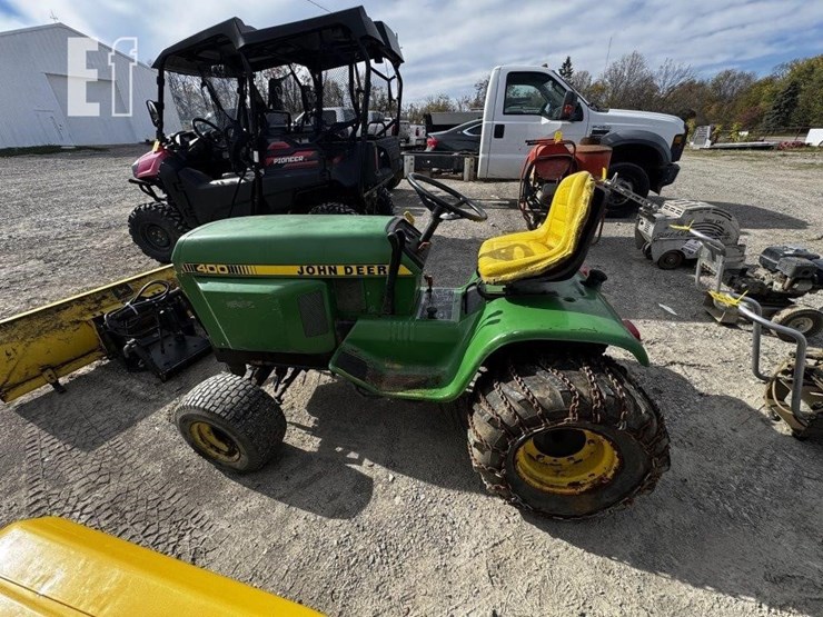 john-deere-400-image-8