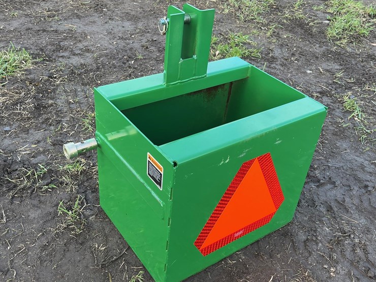 2018-john-deere-1025r-image-40