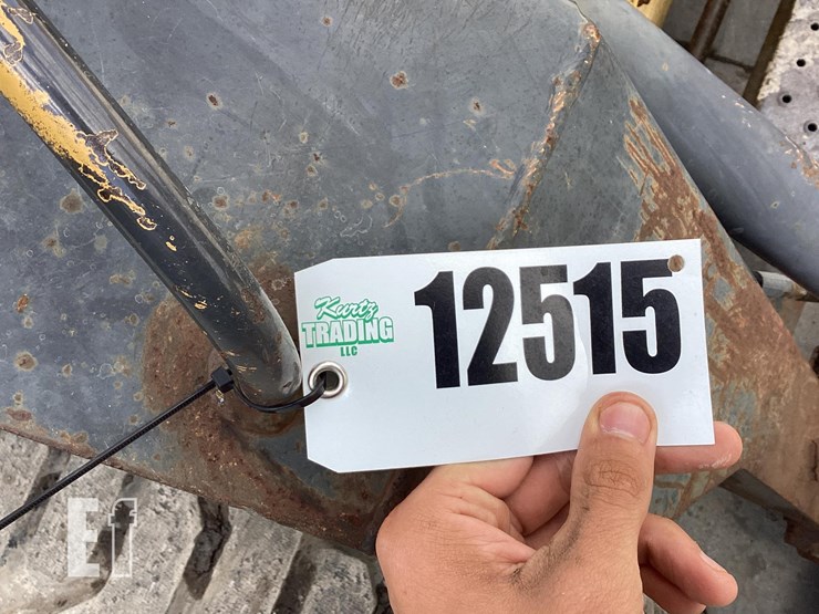 2006-new-holland-l180-image-19