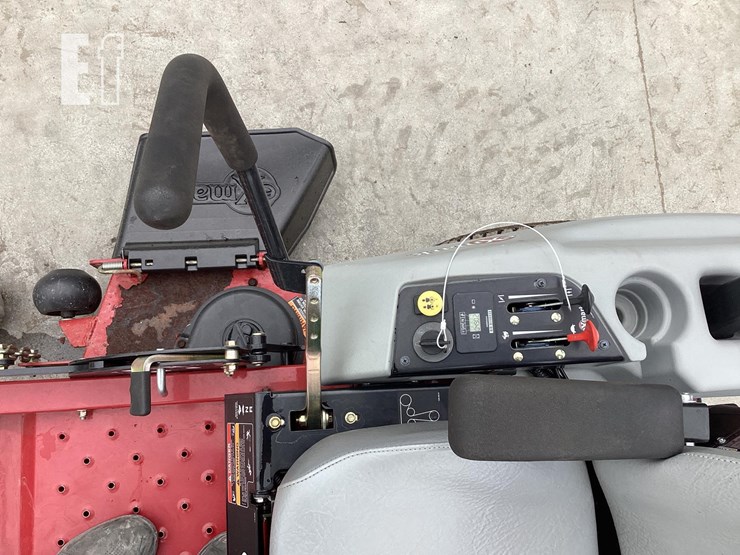 2014-exmark-pne651ka482-image-11