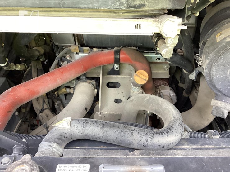 2021-takeuchi-tl12v2-image-13