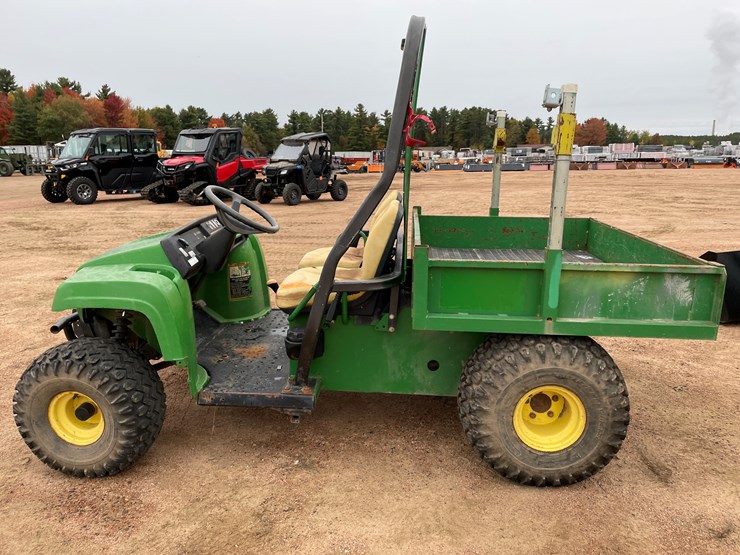 john-deere-gator-image-8
