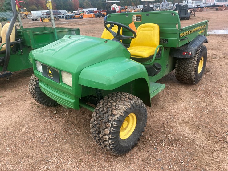 john-deere-gator-image-11