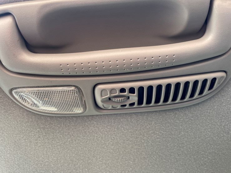 2003-kia-sedona-image-72