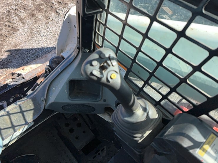2019-bobcat-t650-image-14