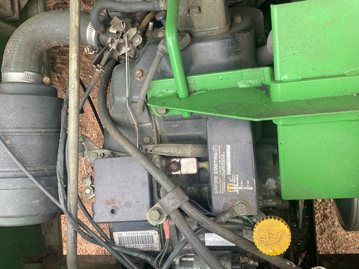 john-deere-gator-image-30