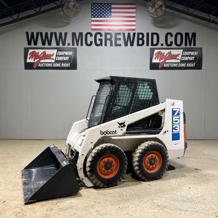BOBCAT 753